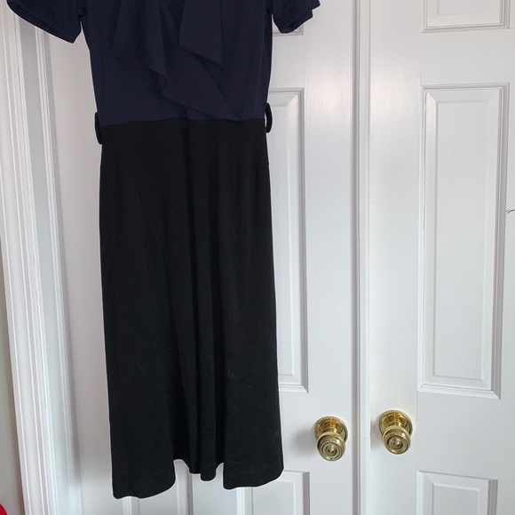 Dress - Picture 4 of 5